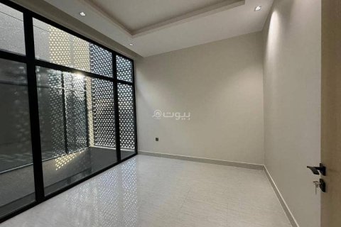 Villa de 3 chambres à Riyadh, Saudi Arabia No. 99622 18