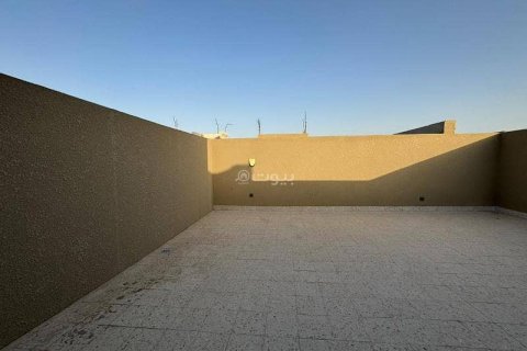 Villa de 3 chambres à Riyadh, Saudi Arabia No. 99622 21