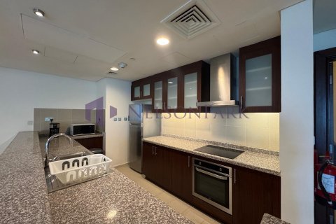 Apartment de 2 dormitorios en Doha, Qatar No. 58176 3