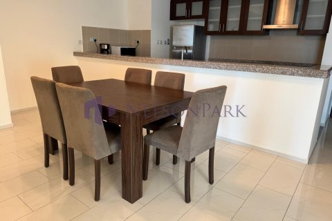 Apartment de 2 dormitorios en Doha, Qatar No. 58176 5