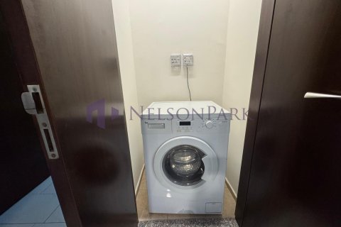 Apartment de 2 dormitorios en Doha, Qatar No. 58176 11