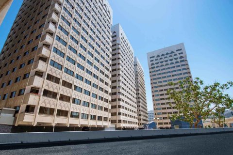 B6 KHALIFA COMPLEX in Al Zahiyah, UAE No. 69932