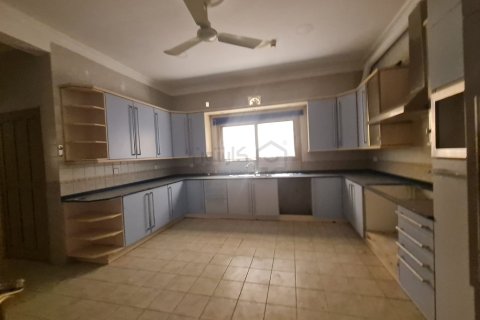 10 غرفة نوم  فيلا في المحرق, Bahrain رقم 62702 5