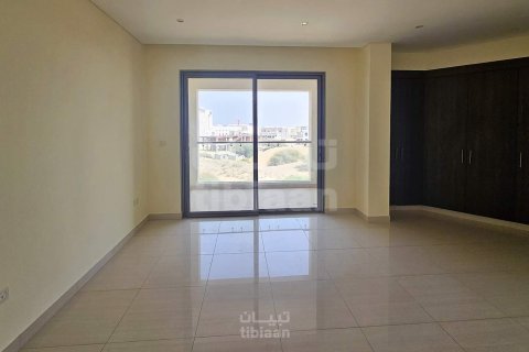 Apartment de 3 dormitorios en Muscat, Oman No. 53642 3