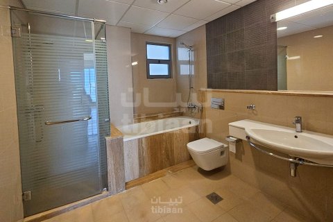 Apartment de 3 dormitorios en Muscat, Oman No. 53642 7