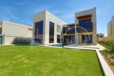 6 bedrooms Villa on the Saadiyat Island, UAE No. 12771 3