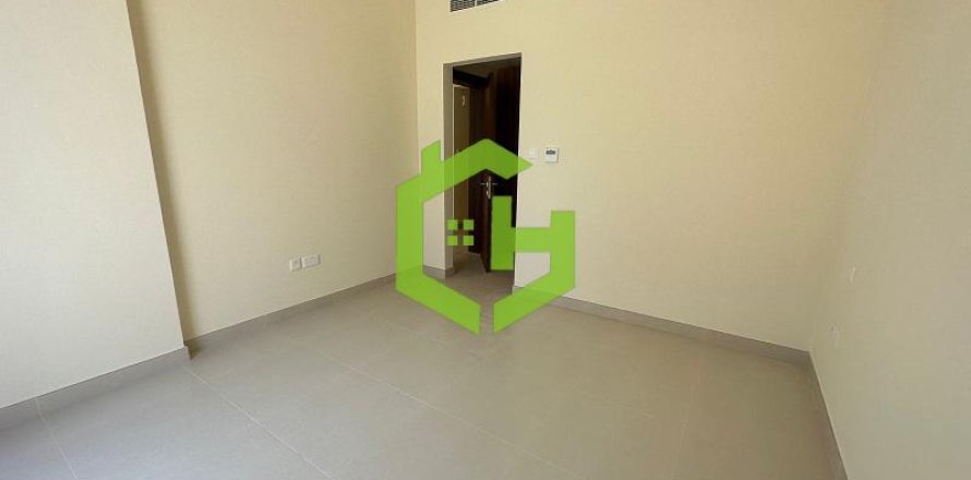 Townhouse de 4 dormitorios en District 11, UAE No. 22597