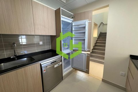 Townhouse de 4 chambres à District 11, UAE No. 22601 13