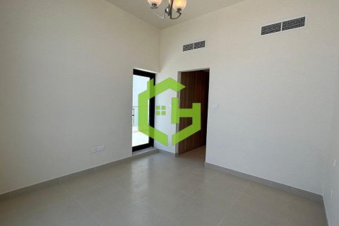Таунхаус с 4 спальнями в District 11, ОАЭ №22601