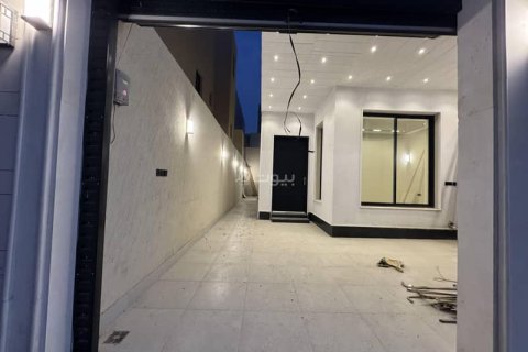 Apartment de 3 dormitorios en Riyadh, Saudi Arabia No. 62622 3