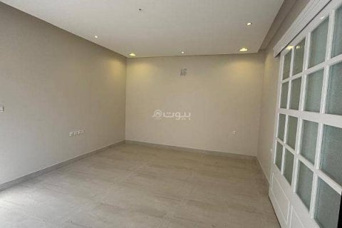 6 bedrooms Villa in Khobar, Saudi Arabia No. 60004 6