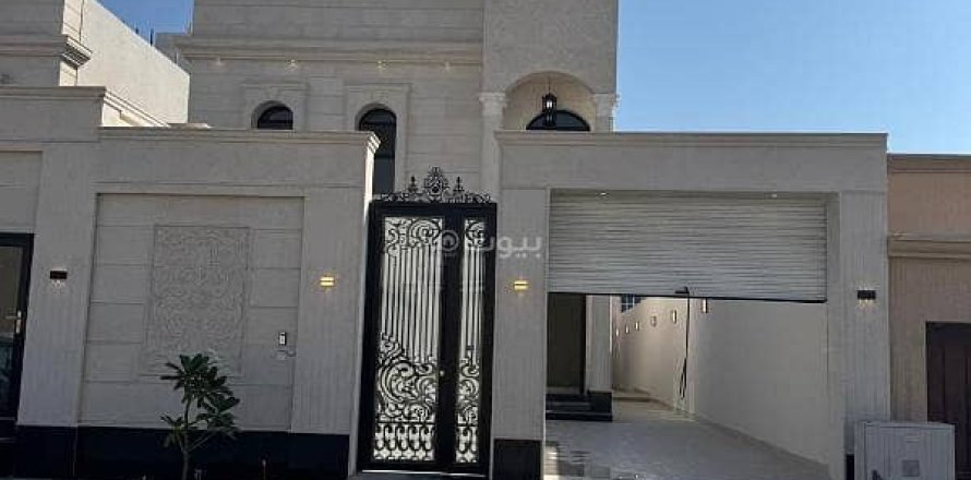 6 bedrooms Villa in Khobar, Saudi Arabia No. 60004