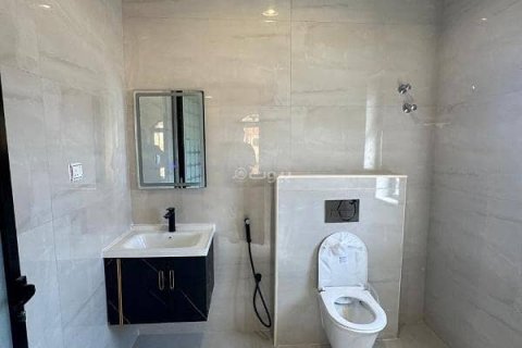 6 bedrooms Villa in Khobar, Saudi Arabia No. 60004 19