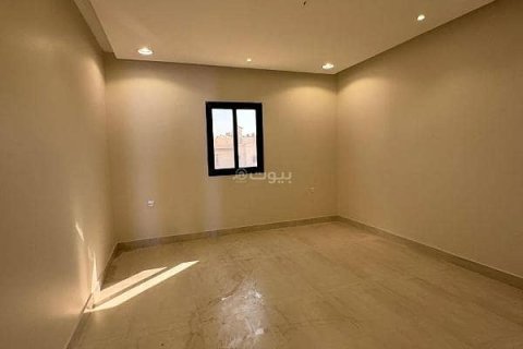 6 bedrooms Villa in Khobar, Saudi Arabia No. 60004 13