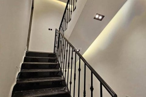 3 bedrooms Apartment in Riyadh, Saudi Arabia No. 60003 6