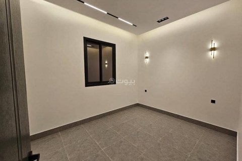 3 bedrooms Apartment in Riyadh, Saudi Arabia No. 60003 11