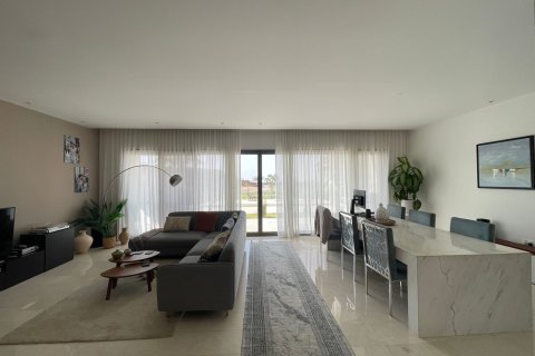 Villa de 4 chambres à Muscat, Oman No. 68505 3