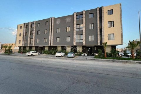 3 bedrooms Apartment in Riyadh, Saudi Arabia No. 99599