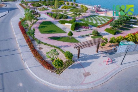 4 bedrooms Villa in Sharjah, UAE No. 24719