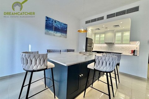 2 غرف نوم تاون هاوس في Al Hamra Village, الإمارات العربية المتحدة رقم 75690 5
