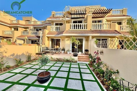 2 غرف نوم تاون هاوس في Al Hamra Village, الإمارات العربية المتحدة رقم 75690 13