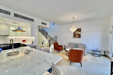 2 غرف نوم تاون هاوس في Al Hamra Village, الإمارات العربية المتحدة رقم 75690 4