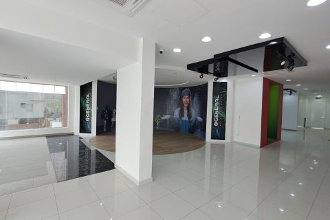 Commercial property de en Muscat, Oman No. 54168 6