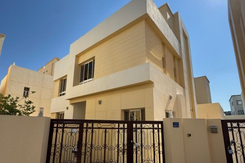 4 bedrooms Villa in As Sib, Oman No. 62662