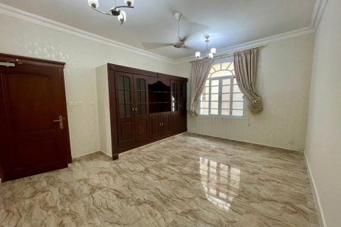 Villa Jumelée de 3 chambres à As Sib, Oman No. 62660 9