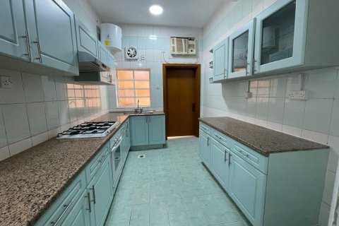 Вилла с 4 спальнями в Маскат, Оман №62665 15