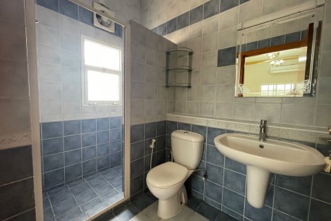Вилла с 4 спальнями в Маскат, Оман №62665 18