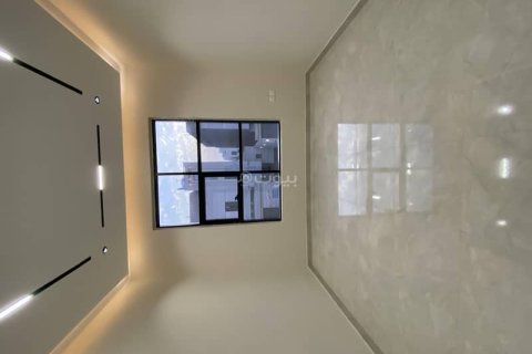 3 bedrooms Apartment in Riyadh, Saudi Arabia No. 60387 8