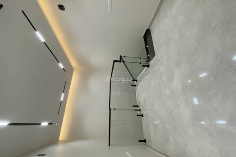 3 bedrooms Apartment in Riyadh, Saudi Arabia No. 60387 12