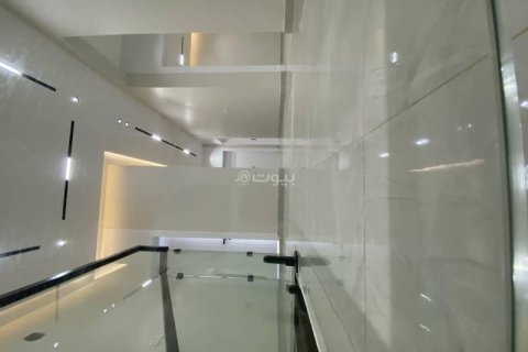 3 bedrooms Apartment in Riyadh, Saudi Arabia No. 60387 11