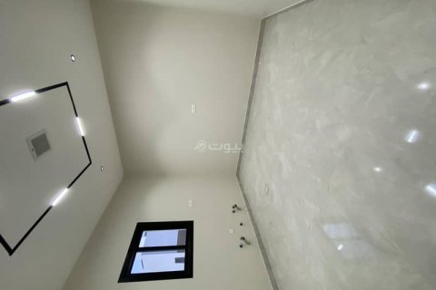 3 bedrooms Apartment in Riyadh, Saudi Arabia No. 60387 13