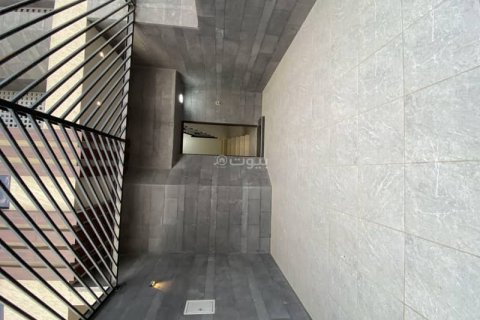 3 bedrooms Apartment in Riyadh, Saudi Arabia No. 60387