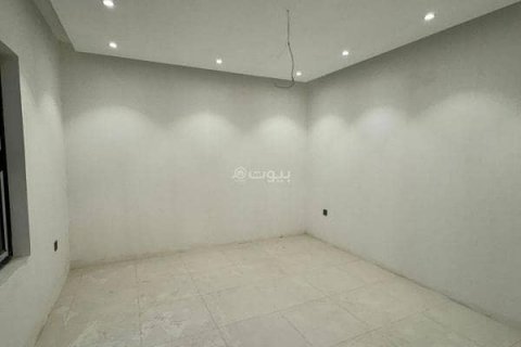 6 bedrooms Villa in Khobar, Saudi Arabia No. 60391 29
