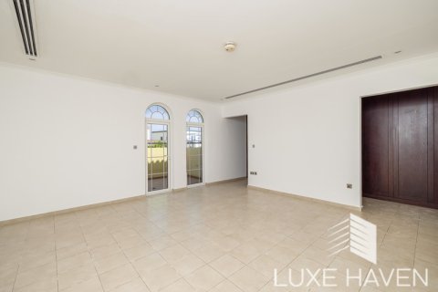 4 غرف نوم فيلا في Legacy, الإمارات العربية المتحدة رقم 48709 11