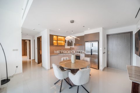 Appartement de 2 chambres à EMAAR Beachfront, UAE No. 62136 12