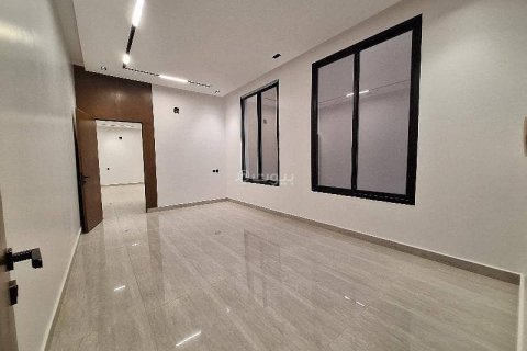 3 bedrooms Apartment in Riyadh, Saudi Arabia No. 61672 9