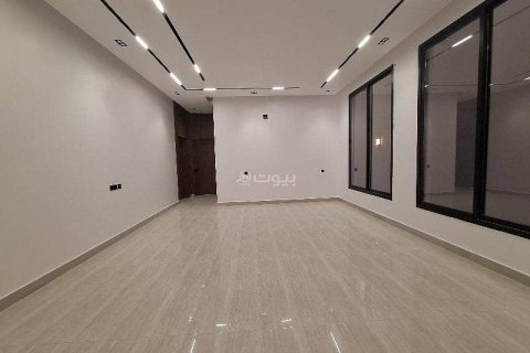 3 bedrooms Apartment in Riyadh, Saudi Arabia No. 61672 11