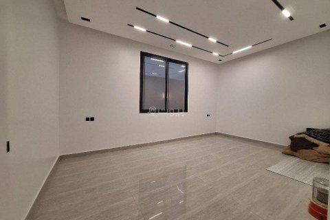 3 bedrooms Apartment in Riyadh, Saudi Arabia No. 61672 5