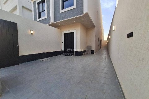 3 bedrooms Apartment in Riyadh, Saudi Arabia No. 61672 3