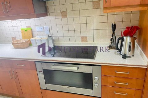 3 bedrooms Apartment in Doha, Qatar No. 58568 7