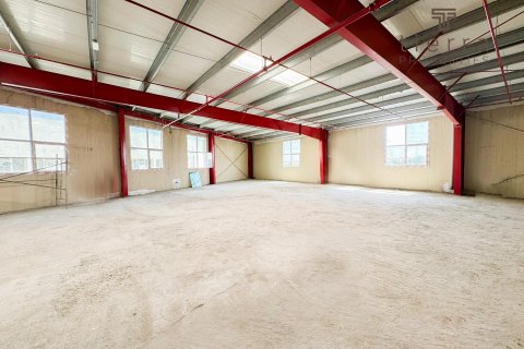 659.6m² Warehouse in Al Khawaneej, UAE No. 38884
