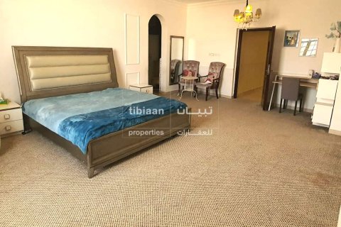 Villa de 5 dormitorios en As Sib, Oman No. 53400 12