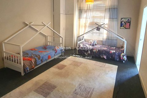 Villa de 5 dormitorios en As Sib, Oman No. 53400 13