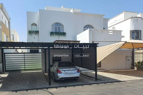 5 غرفة نوم  فيلا في ٱلسِّيْب, عُمان رقم 53400