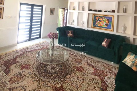 Villa de 5 dormitorios en As Sib, Oman No. 53400 7