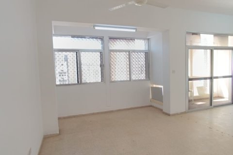 Apartment de 2 dormitorios en Ruwi, Oman No. 54844 11